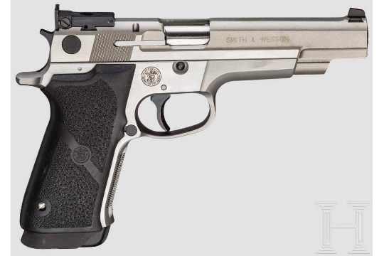 Smith & 9 mm Target Champion, Performance Center, im Koffer Kal. 9 mm Luger, Nr. WIS0263.