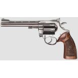 Revolver Korth, Serie 21 Kal..357 Magnum, Nr. 21335. Nummerngleich. Blanker Lauf, Länge 150 mm.