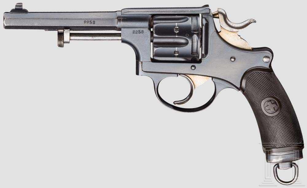 Ordonnanzrevolver Mod. 1882, mit Anschlagschaft Kal. 7,5 mm, Nr. 2258 nur an Lauf und Laufgehäuse.