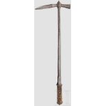 Geätzter Reiterhammer, deutsch, wohl Sachsen, um 1560 Schlanker Kopf mit kräftigem Vierkantschnabel.