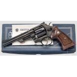 Smith & Wesson Mod. 28-2, "The Highway Patrolman", im Karton Kal. .357 Mag., Nr. N40180. Blanker