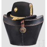 Hut zur Staatsuniform eines Forstbeamten, um 1900 Steifer Korpus mit feinem, schwarzem Tuch bezogen,