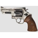 Smith & Wesson Mod. 27, graviert, versilbert Kal. .357 Mag., Nr. 205325. Blanker Lauf, Länge 3-1/2".