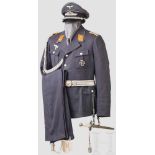 Uniformensemble für Oberleutnants der Flieger- oder Fallschirmtruppe Schirmmütze aus