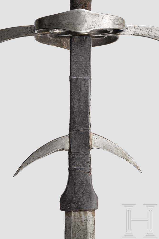 Bidenhänder, süddeutsch, um 1580 Breite Klinge mit kräftiger Schlagspitze. Einseitig geschlagene - Image 5 of 7