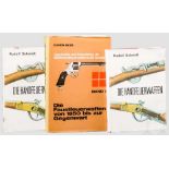 Drei Bücher: R. Schmidt und E. Heer 1 x Rudolf Schmitt, "Die Handfeuerwaffen", von 1968, mit über