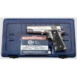 Colt MK IV / Series 80, Combat Commander Model, Stainless, Koffer Kal. .45 ACP, Nr. FC20783E.