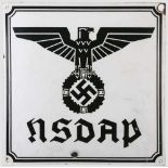 Emailleschild Schild "NSDAP" mit Hoheitsadler über Hakenkreuz. Emaille Schwarz-Weiß, vier
