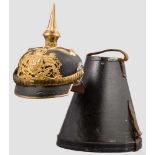 Helm M 1886 für Offiziere der berittenen Truppenteile Schwarz gelackte (krakelierte) Lederglocke mit