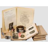 Sammlung Fotoalben, Auszeichnungen, Dokumente und Ausrüstung Ein Luftschutz-Stahlhelm (ohne Futter),