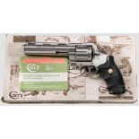 Colt Anaconda, Stainless, im Koffer/Umkarton Kal. .44 Mag./.44 Spl., Nr. MM06312. Blanker,