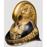 Helm M 1850 für Offiziere der Dragoner, Österreich, um 1900 Schwarz lackierter Eisenkorpus mit von