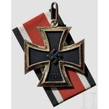 Großkreuz des Eisernen Kreuzes 1939 Geschwärzter Eisenkern in Silberzarge, neben der mitgeprägten