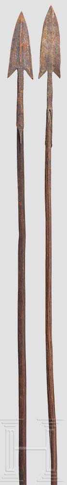 Albert Schweitzer - zwei Speere, Afrika, um 1900 Leicht unterschiedliche, zweischneidige