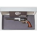 Colt Walker Model, postwar, im Karton Kal. .44 Perk., Nr. 7203. Nummerngleich. Blanker Lauf mit