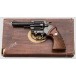 Colt Official Police MK III, im Karton Kal. .38 Spl., Nr. 52928J. Blanker Lauf, Länge 4".