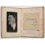 Kleines Album eines Düsseldorfer Parteigenossen mit bedeutenden Autographen aus den Jahren 1925-32