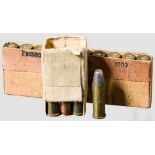 Packung zu 10 Patronen 8mm Gasser und Packung zu 6 Patronen 8mm Lebel Kal. 8mm Gasser Revolver und