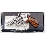 Smith & Wesson Mod. 629-1, "The .44 Magnum Stainless", im Karton Kal. .44 Mag., Nr. ANA9389.