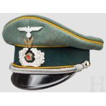 Schirmmütze für Offiziere des Kavallerie-Regiments 6 Feines, feldgraues Tuch mit dunkelgrünem