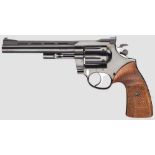 Revolver Korth, Serie 24 Kal. .22 l.r., Nr. 24984. Nummerngleich. Spiegelblanker, ventilierter Lauf,