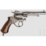 Gravierter Stiftfeuerrevolver, Frankreich, um 1860/70 Kaliber 11 mm Lefaucheux, etwas matter Lauf,