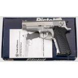 Smith & Wesson Mod. 4006, "Third Generation .40 S & W", im Karton Kal. .40 S&W, Nr. TVC0389. Blanker