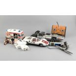 Konvolut Spielzeug, Gama Ralley RC-Car Porsche Carrera 10 mit Kabelfernbedienung, Rennwagen, Metall,