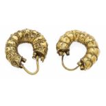 Antikschmuck Gold, wohl etruskisch 800 - 100 v. Chr., Ohrringe B. 7,5 mm, D. 29 mm, 7,8 g