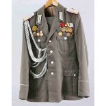 Uniformjacke mit Hemd u. Krawatte, Hauptmann Fernmeldetruppen Bundeswehr, L. 80 cm