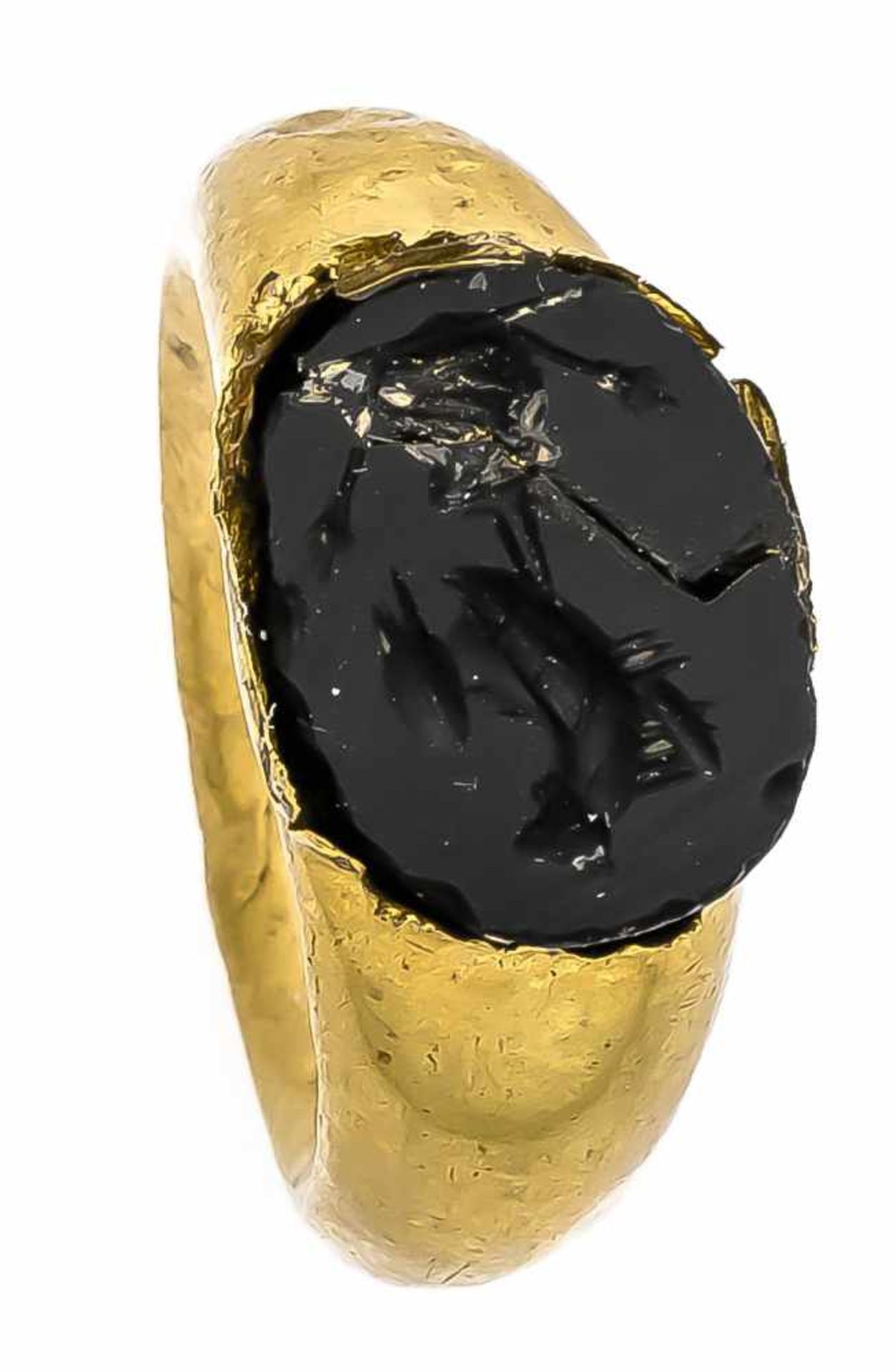 Antikschmuck Gold, wohl etruskisch 800 - 100 v. Chr., Ring mit einer ovalen, geschnitzten