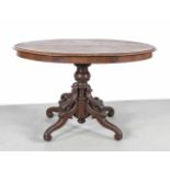 Englischer Center-Table, 19. Jh., Mahagoni, massiv u. furniert, geschweifter, 4-beiniger Stand,