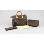 Louis Vuitton Handtasche Speedy 30, mit Accessoiretasche und Schulterriemen. DunkelbraunesLeder