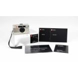 Leica Minilux DB 18069 mit Summarit 1:2.4/4mm in Originalkarton mit Zertifikat zumverwendeten