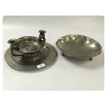 3 PIECES OF PEWTER WARE TO INCLUDE AN EARLY LONDON STAMPED PLATE,