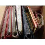 BOX WITH JUNIOR COLLECTIONS IN NINE VOLUMES AND LOOSE,