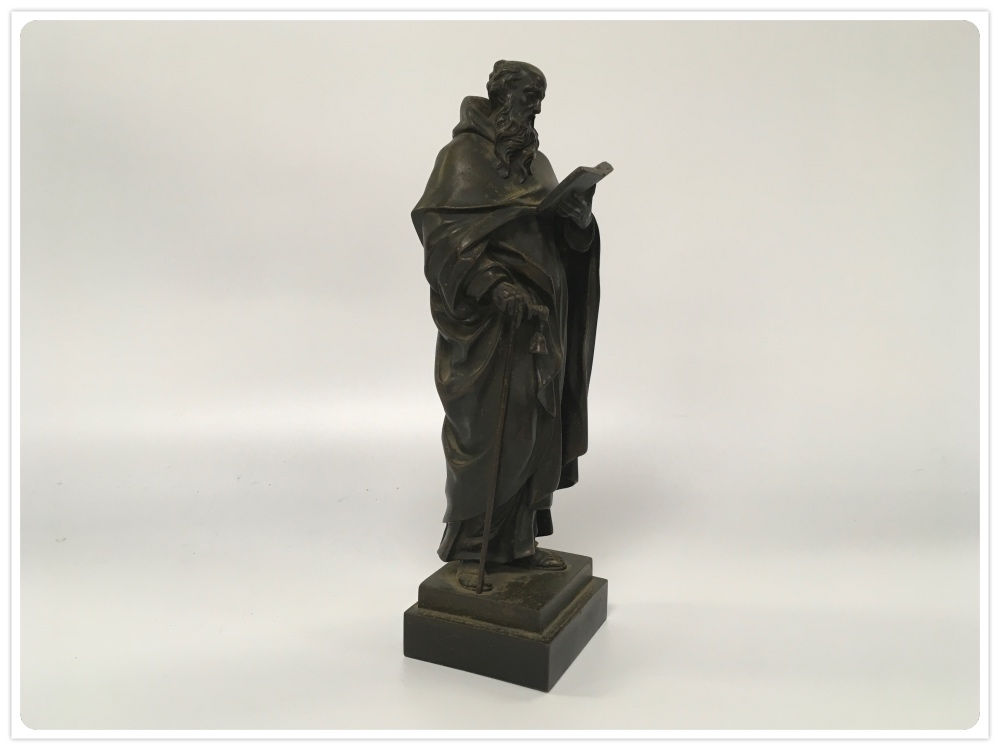 A 19TH CENTURY BRONZE FIGURE OF A SCHOLAR, - Image 4 of 4