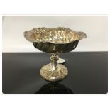 A SILVER PEDESTAL SWEETMEAT DISH, 15 CM,