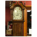 AN EARLY C19TH OAK AND MAHOGANY BANDED ARCH DIAL LONG CASE CLOCK,