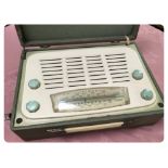 VIDOR BATTERY PORTABLE RADIO CIRA 1950'S