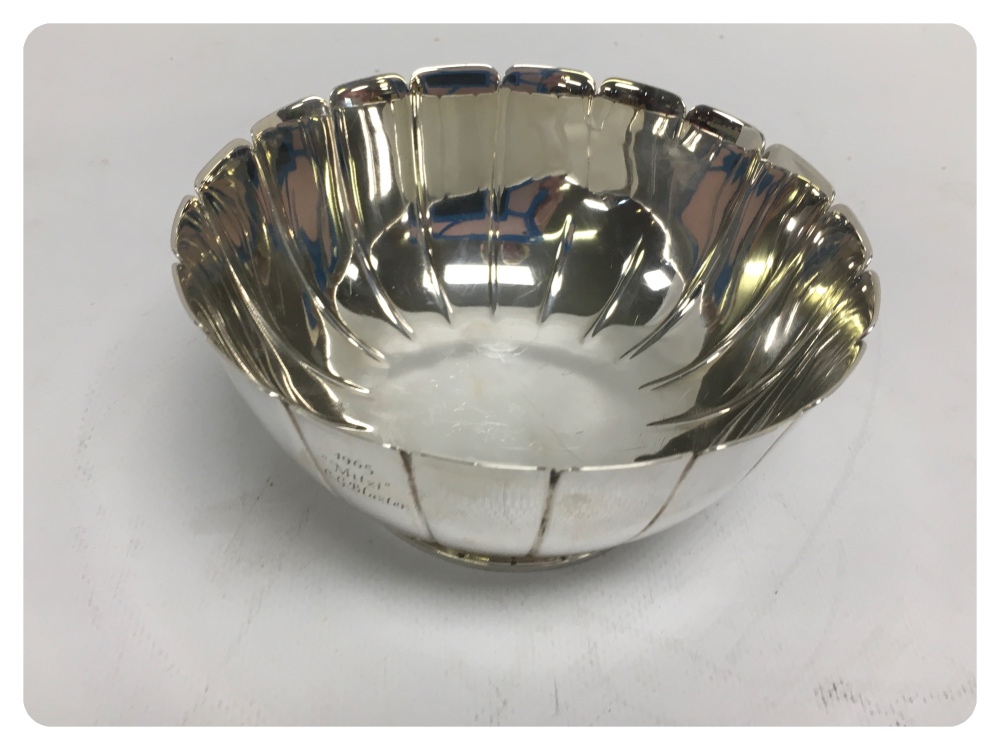SMALL SILVER BOWL IN RIBBED FORM 13CM. D - Image 3 of 3