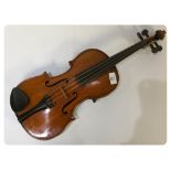 AN EARLY 19TH CENTURY FULL SIZE VIOLIN W