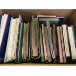 BOX WITH GENERAL COLLECTIONS AND VARIOUS