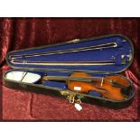 A VINTAGE VIOLIN BEARING "STRADIVARIUS"