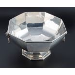 Goldsmiths and Silversmiths Company Limited, a silver presentation punch bowl of octagonal form,