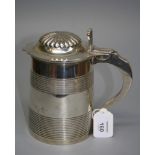 Robert and Samuel Hennell, an early 19th century silver cylindrical lidded tankard, with lobed domed