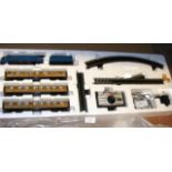 A Hornby 00 gauge train set - Mallard - R1103