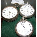 A gent's silver cased pocket watch for restoration