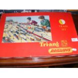 Boxed Tri-ang Train Set with loco and coaches - R3