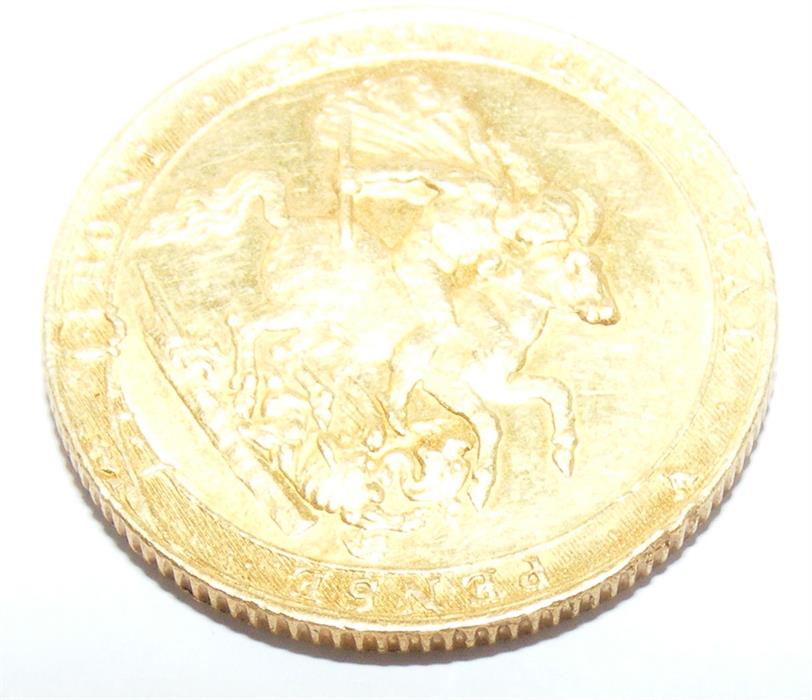 A George III 1817 gold coin - Image 4 of 4